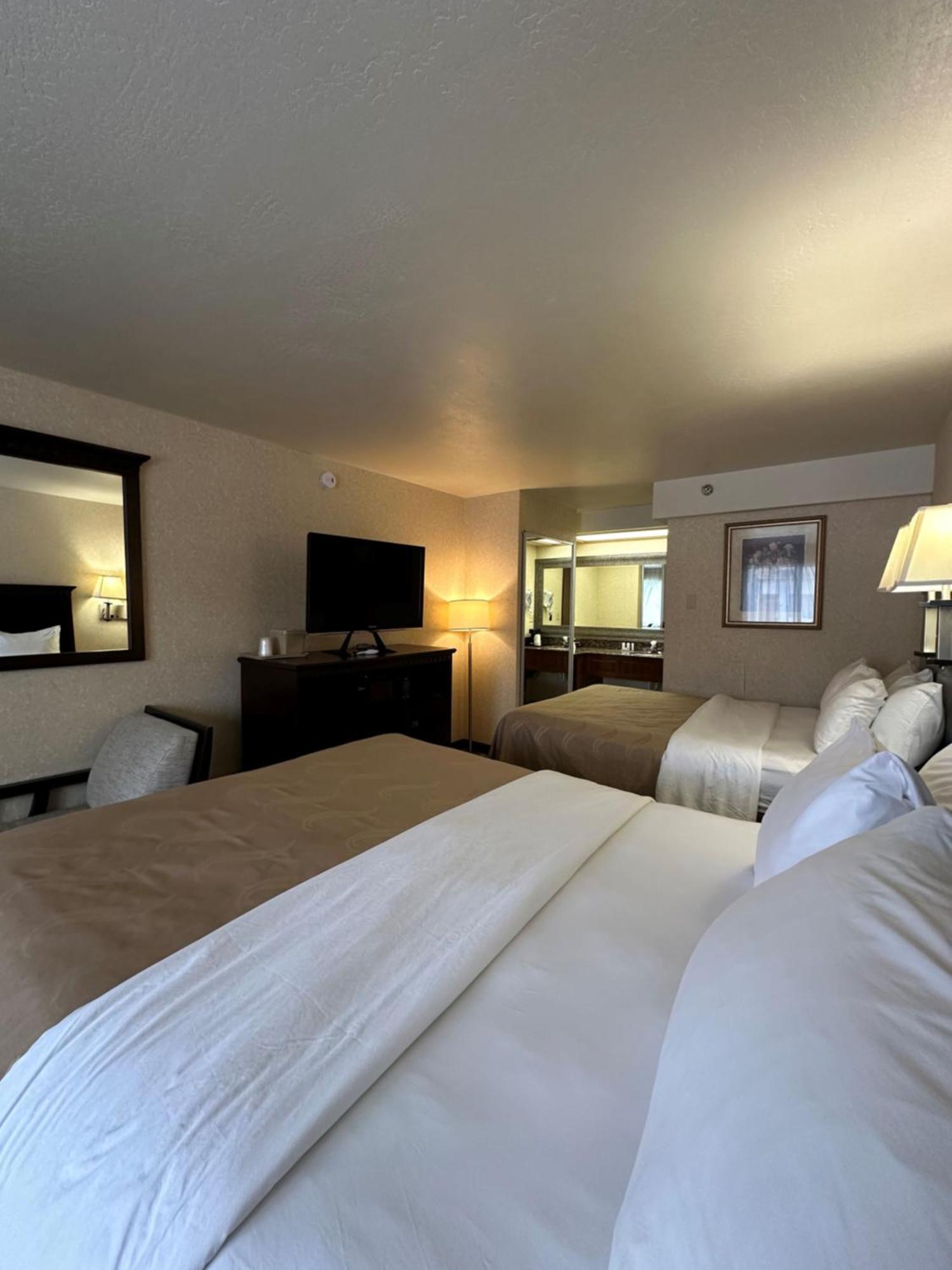 Wingate By Wyndham Gunnison Near Western Colorado University Bagian luar foto